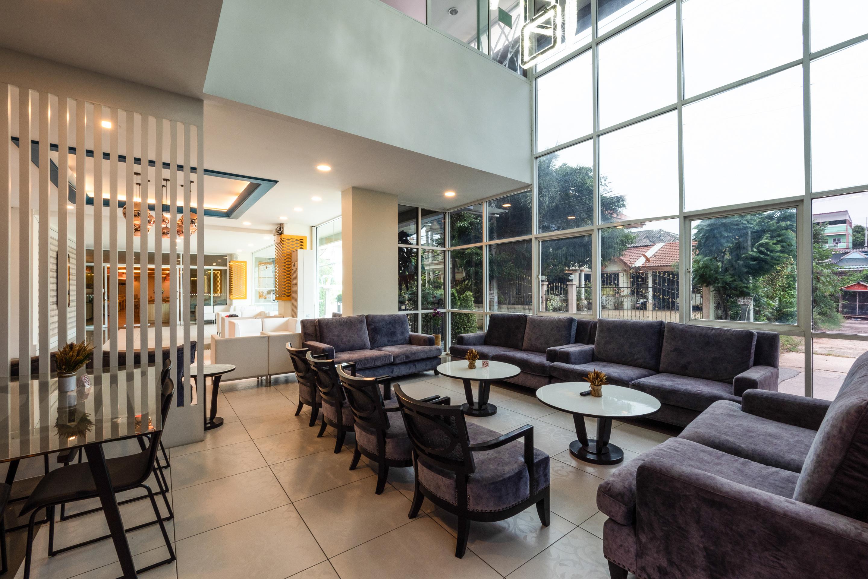Curve Boutique Hotel Pattaya Exterior photo