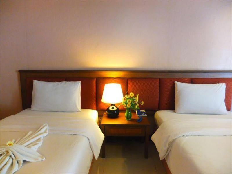 Curve Boutique Hotel Pattaya Exterior photo